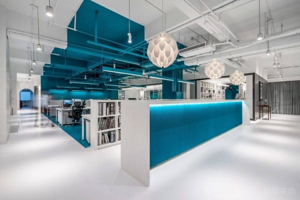 現代風格辦公室藍色吧臺效果圖