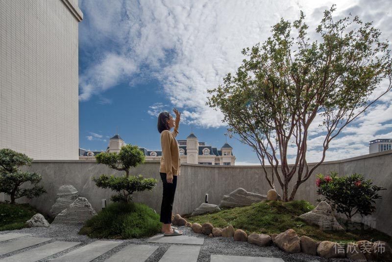 深圳市羅湖區田貝德弘天下華府私家小花園