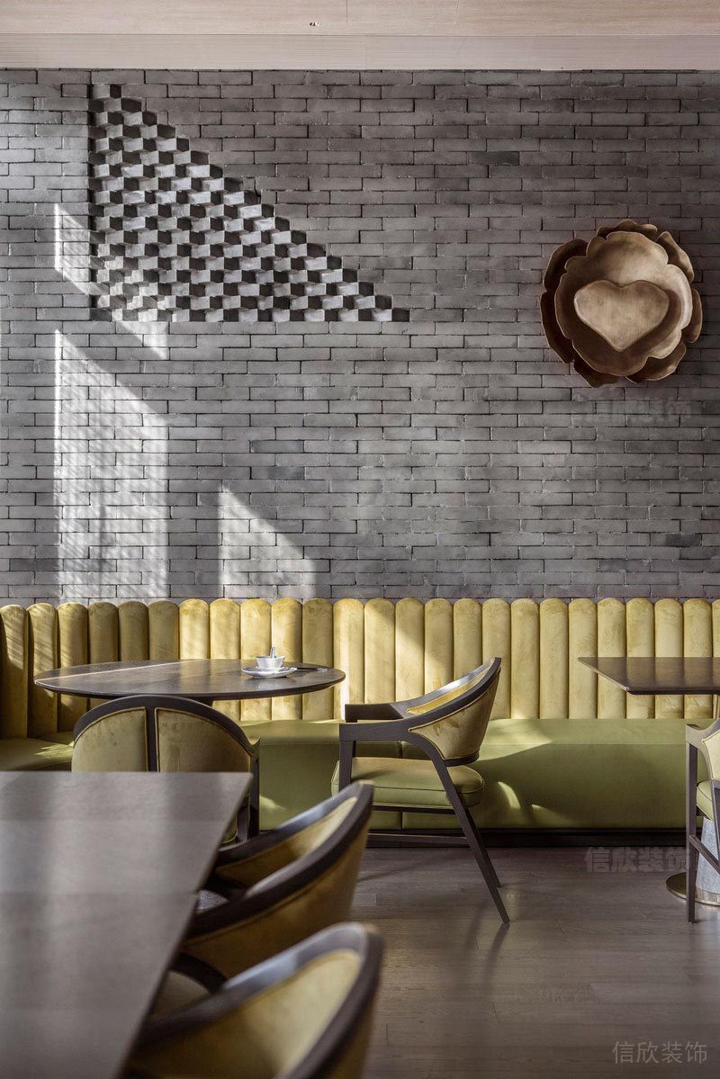 深圳福田餐飲飯館裝修設(shè)計圖沙發(fā)背景墻