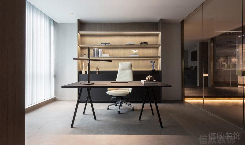 深圳南山現(xiàn)代工業(yè)風(fēng)設(shè)計公司辦公室裝修主任辦公室 深圳南山現(xiàn)代工業(yè)風(fēng)設(shè)計公司辦公室裝修主任辦公室