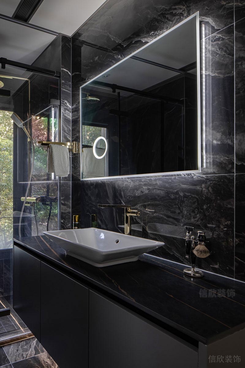 深圳市福田區(qū)綠景紅樹灣壹號衛(wèi)生間