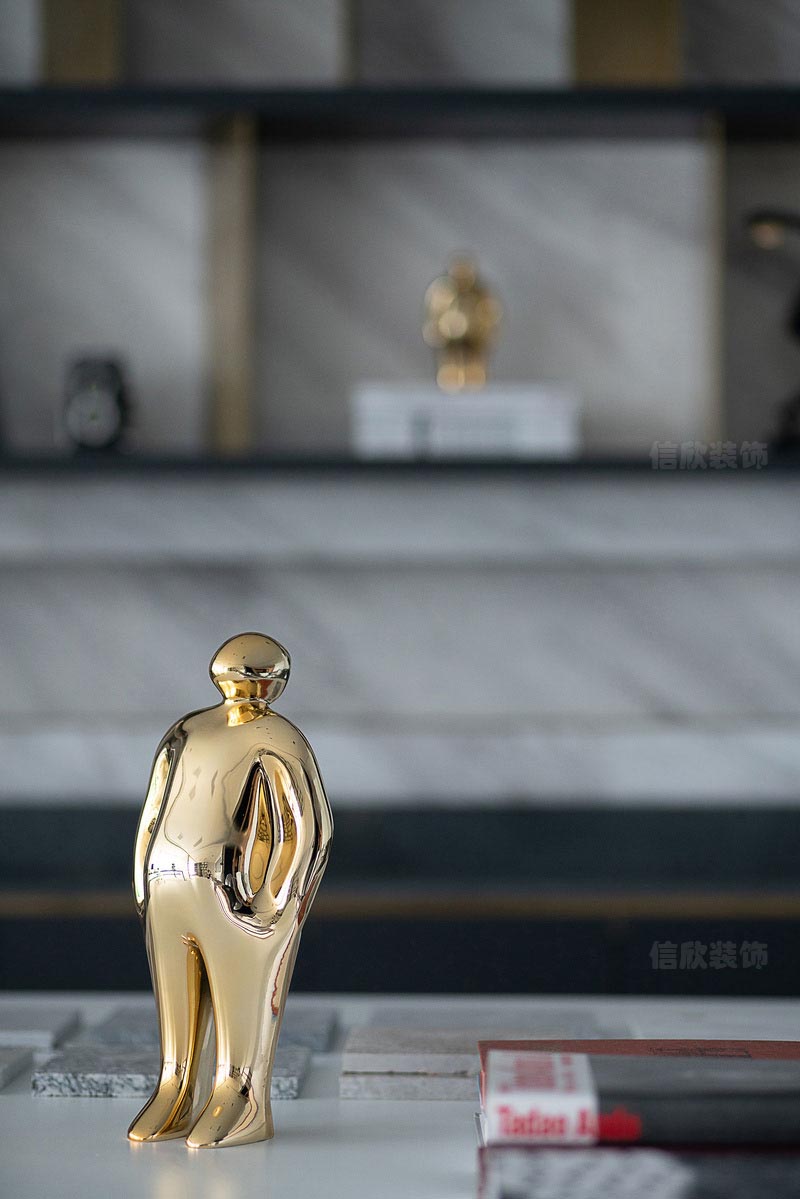 深圳南山現(xiàn)代工業(yè)風(fēng)設(shè)計公司辦公室裝修香檳金不銹鋼裝飾品 深圳南山現(xiàn)代工業(yè)風(fēng)設(shè)計公司辦公室裝修香檳金不銹鋼裝飾品
