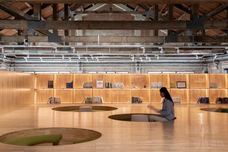 深圳市龍崗區(qū)咖啡廳書吧