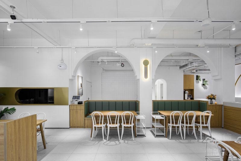 福田北歐風(fēng)格餐廳裝修火鍋店設(shè)計效果圖綠沙發(fā)