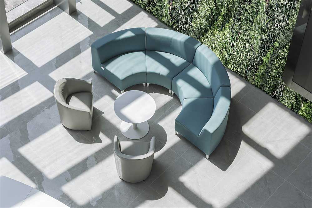 深圳市南山區科技園現代簡約辦公室沙發設計