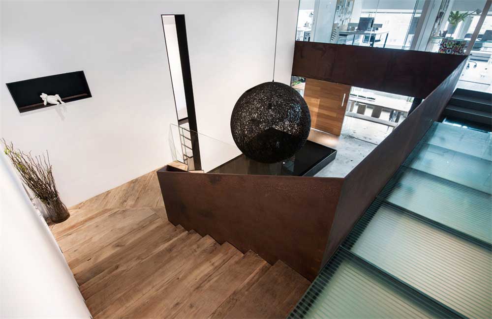 深圳市南山自然風(fēng)辦公室裝修設(shè)計(jì)樓梯 深圳市南山自然風(fēng)辦公室裝修設(shè)計(jì)樓梯