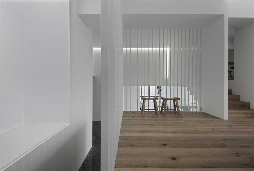 深圳市南山1000平新中式設(shè)計機構(gòu)裝修休息區(qū)