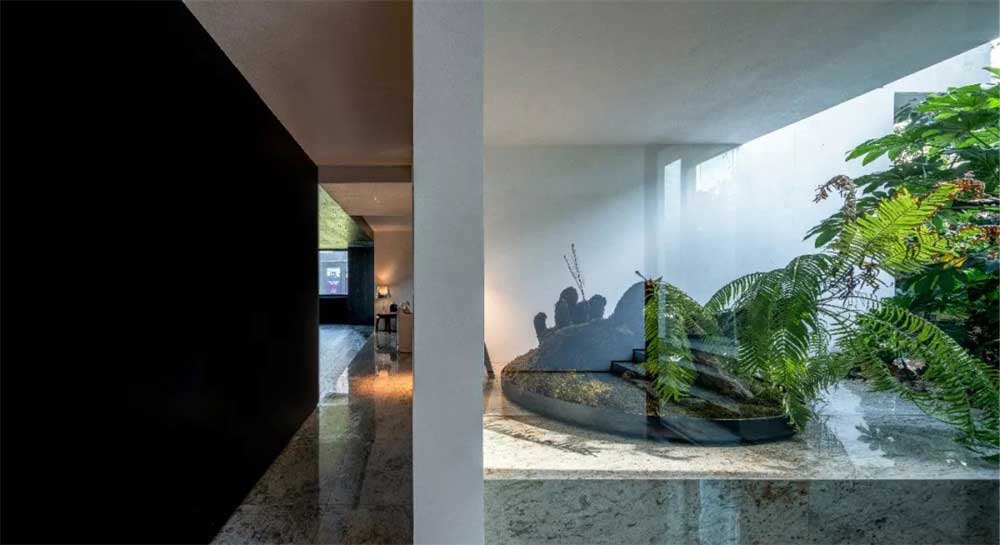 深圳市龍華1200平新中式風辦公室裝修室內(nèi)景觀