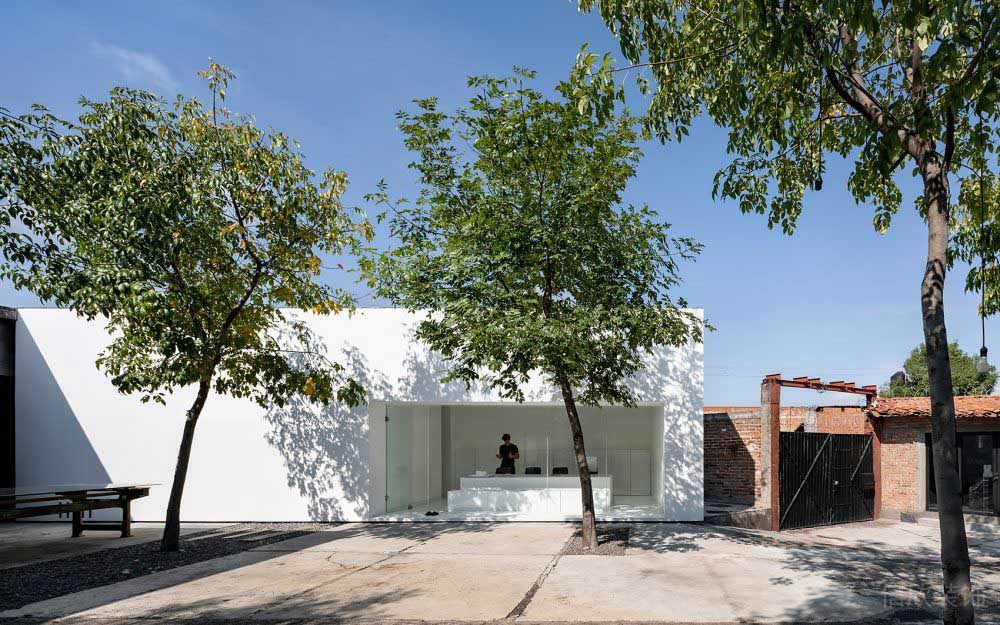 戶外工作室外觀設(shè)計(jì)開(kāi)放式純白簡(jiǎn)約設(shè)計(jì)圖