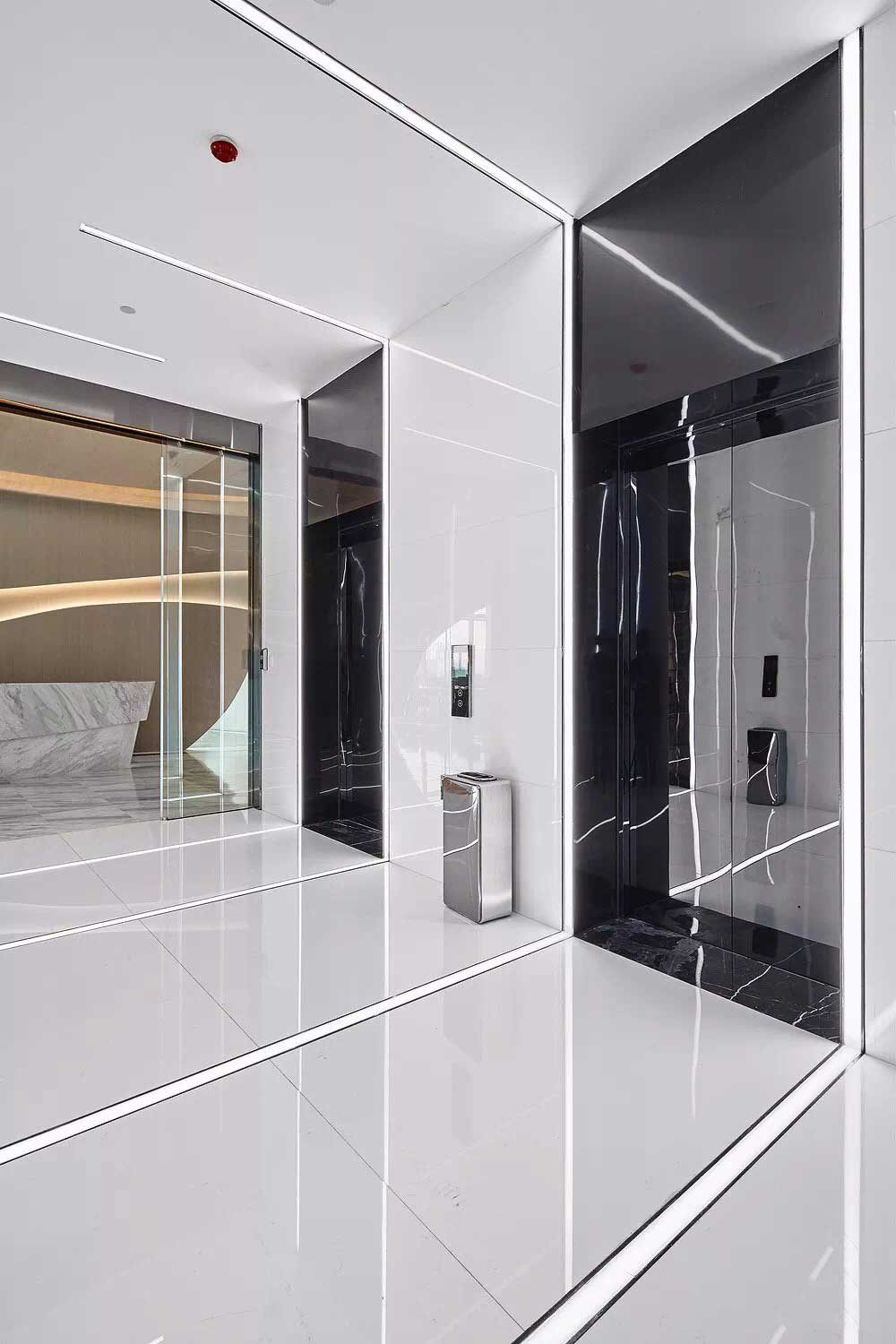 深圳市南山1200平輕奢風金融公司辦公室裝修電梯間 深圳市南山1200平輕奢風金融公司辦公室裝修電梯間