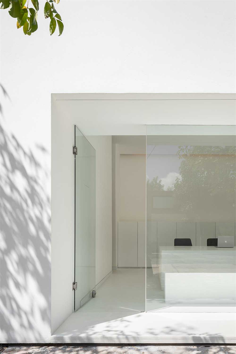 黑白現代簡約辦公室設計裝修門口 黑白現代簡約辦公室設計裝修門口