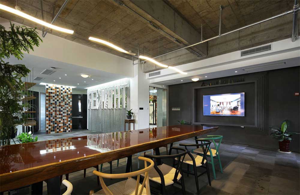 深圳南山香江金融中心工業(yè)風(fēng)辦公室裝修設(shè)計案例會議區(qū) 深圳南山香江金融中心工業(yè)風(fēng)辦公室裝修設(shè)計案例會議區(qū)