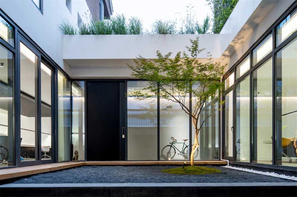 深圳市寶安區(qū)辦公室設(shè)計(jì)裝修中庭區(qū) 深圳市寶安區(qū)辦公室設(shè)計(jì)裝修中庭區(qū)