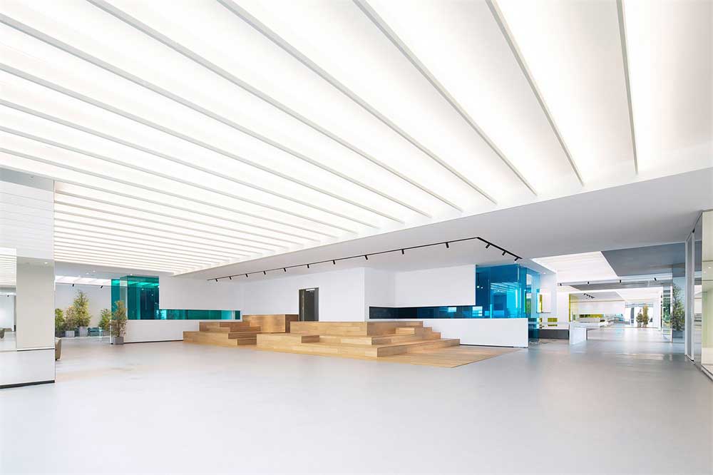 深圳龍崗區時尚白色簡約辦公室設計裝修-大廳 深圳龍崗區時尚白色簡約辦公室設計裝修-大廳