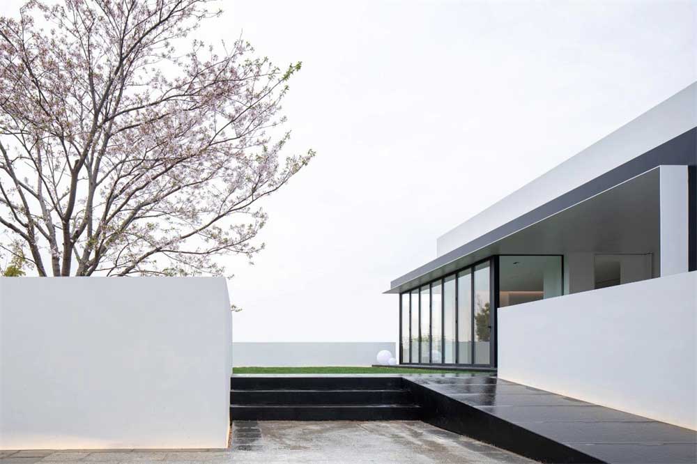 深圳市寶安區(qū)辦公室設(shè)計(jì)裝修庭院 深圳市寶安區(qū)辦公室設(shè)計(jì)裝修庭院