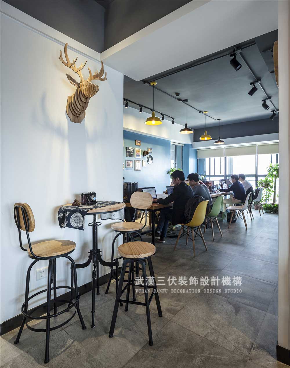 深圳福田200平方工業風辦公室裝修辦公區 深圳福田200平方工業風辦公室裝修辦公區