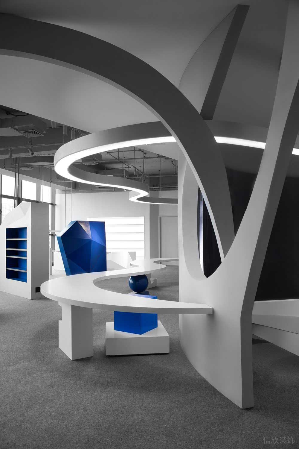 弧線線條辦公室弧線工作桌裝修效果圖灰色調(diào)效果