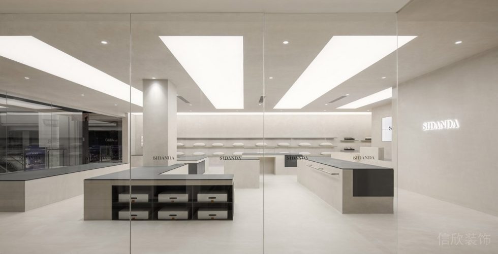 深圳市龍崗區中心城現代風科技枕專賣店裝修門廳