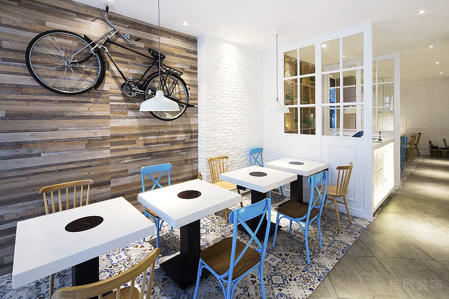 深圳光明龍光玖龍臺北歐風(fēng)格火鍋店裝修案例木飾面背景墻 深圳光明龍光玖龍臺北歐風(fēng)格火鍋店裝修案例木飾面背景墻