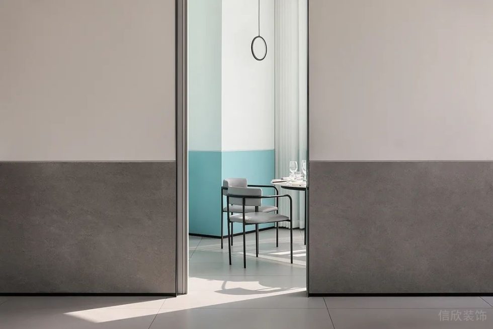 深圳羅湖東門鴻展中心城極簡風格川菜館裝修案例包廂過道墻面 深圳羅湖東門鴻展中心城極簡風格川菜館裝修案例包廂過道墻面