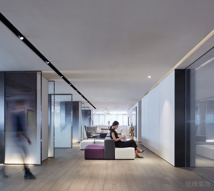 辦公室休息區(qū)玻璃活動屏風(fēng)門