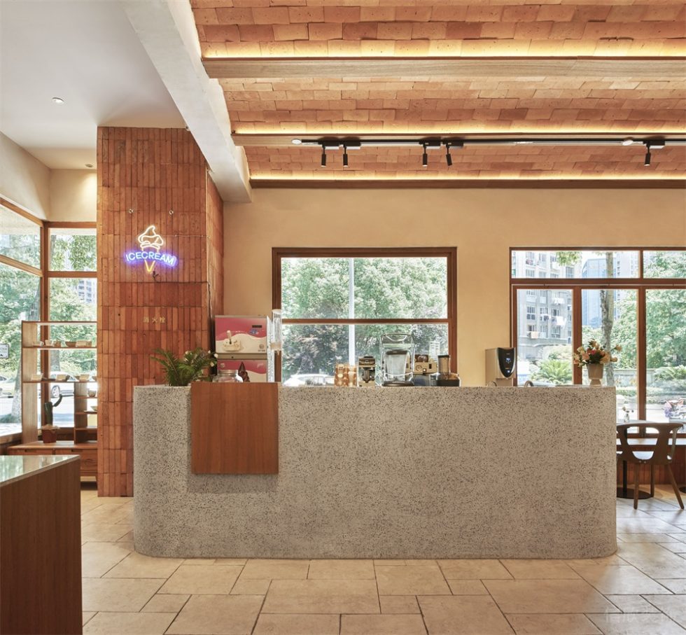 深圳寶安前海hop國際中心北歐風(fēng)格面包店裝修案例服務(wù)臺 深圳寶安前海hop國際中心北歐風(fēng)格面包店裝修案例服務(wù)臺