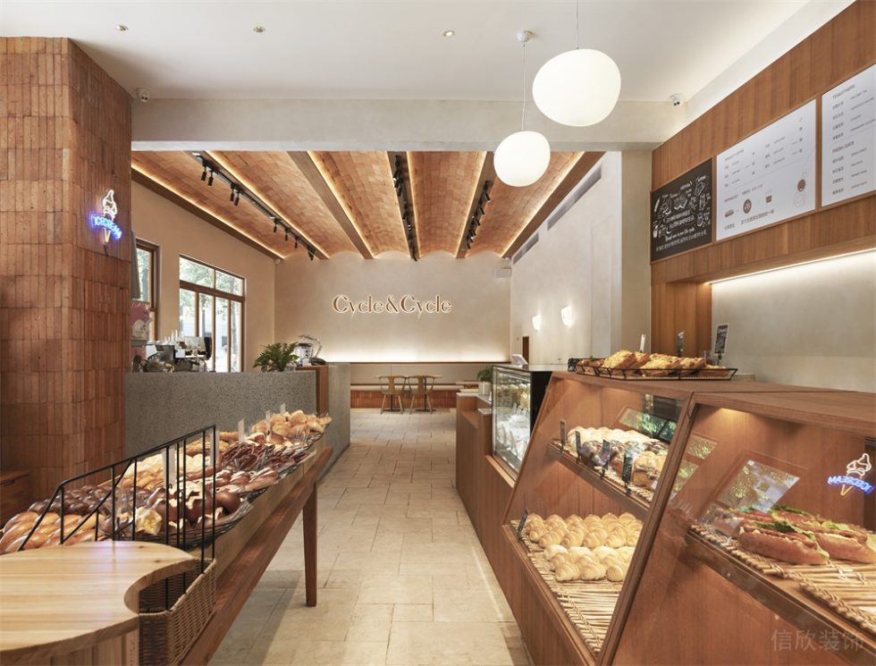 深圳寶安前海hop國際中心北歐風(fēng)格面包店裝修案例實木玻璃產(chǎn)品展示柜 深圳寶安前海hop國際中心北歐風(fēng)格面包店裝修案例實木玻璃產(chǎn)品展示柜