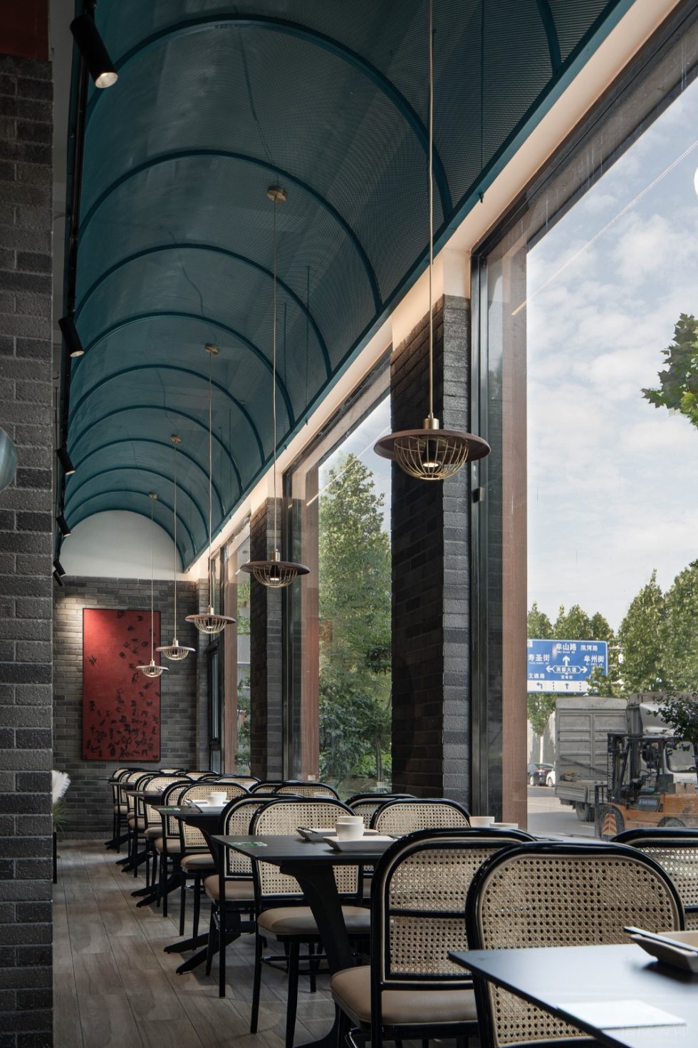 深圳龍崗中糧祥云新中式風格粉面店裝修案例四人用餐區 深圳龍崗中糧祥云新中式風格粉面店裝修案例四人用餐區