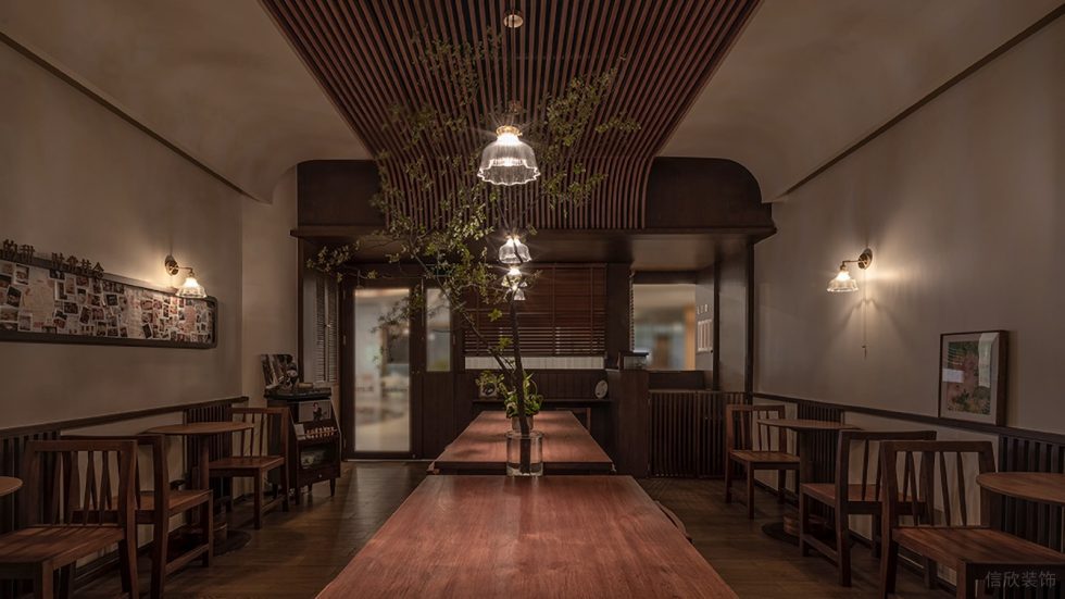 深圳南山港灣麗都深木色復古風糖水店裝修案例用餐區域 深圳南山港灣麗都深木色復古風糖水店裝修案例用餐區域