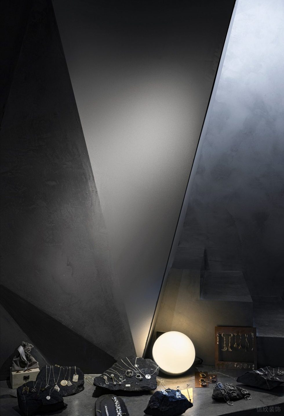 深圳市寶安區(qū)西鄉(xiāng)現(xiàn)代風(fēng)飾品店概念店裝修設(shè)計(jì)首飾展臺 深圳市寶安區(qū)西鄉(xiāng)現(xiàn)代風(fēng)飾品店概念店裝修設(shè)計(jì)首飾展臺