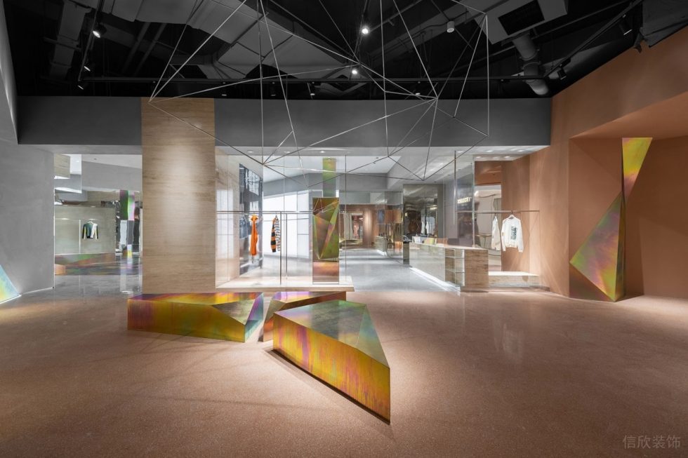 深圳市龍崗區(qū)龍崗中心城x Select 服裝店買(mǎi)手店裝修設(shè)計(jì)金屬魅彩島臺(tái)