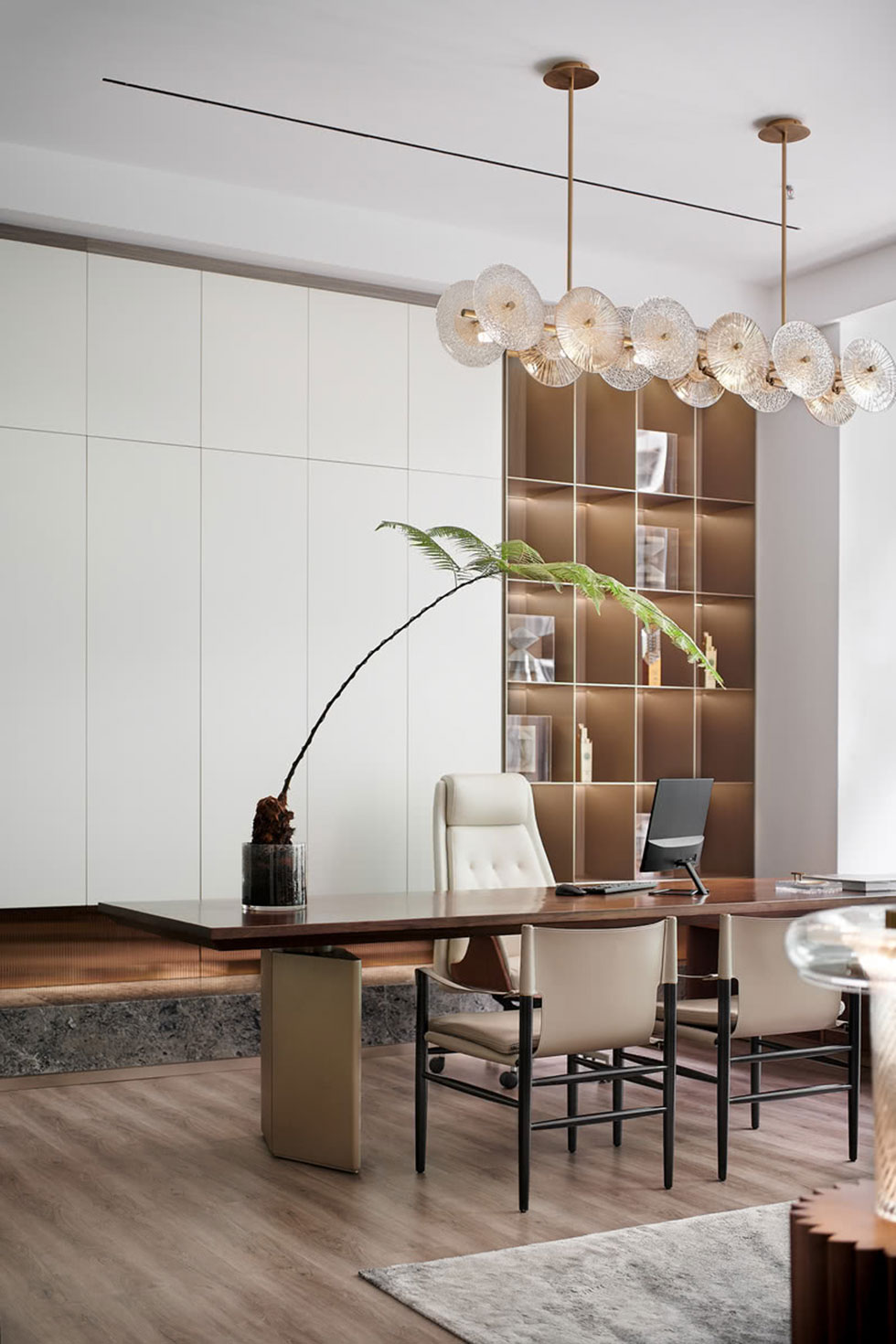 總經(jīng)理辦公室實(shí)木鐵藝辦公桌 總經(jīng)理辦公室實(shí)木鐵藝辦公桌