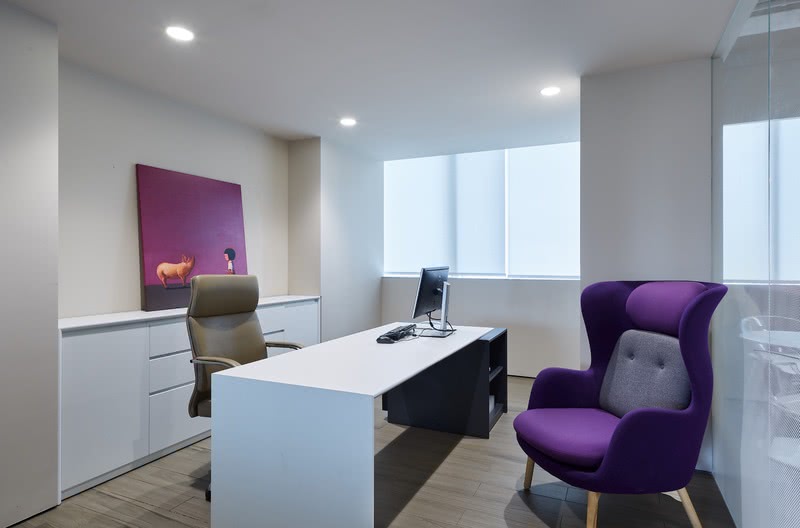 集浩大廈部門經理辦公室紫色辦公椅