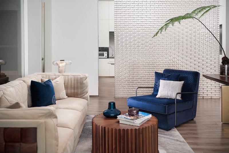 總經(jīng)理辦公室休息區(qū)布藝沙發(fā)實(shí)木茶幾 總經(jīng)理辦公室休息區(qū)布藝沙發(fā)實(shí)木茶幾