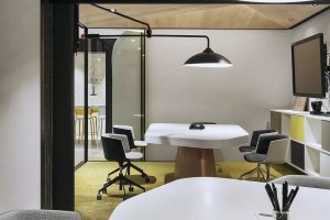 深圳龍崗云里智能園500平方米北歐工業風辦公室裝修案例洽談室效果圖