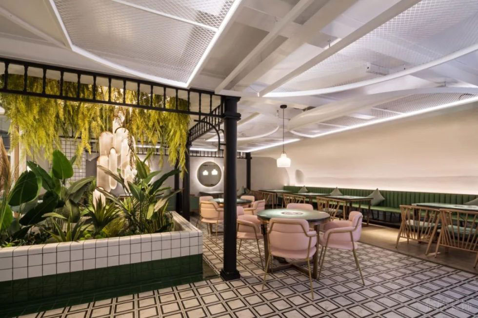 深圳南山方大城北歐輕奢風海鮮火鍋餐廳裝修案例家具組合 深圳南山方大城北歐輕奢風海鮮火鍋餐廳裝修案例家具組合