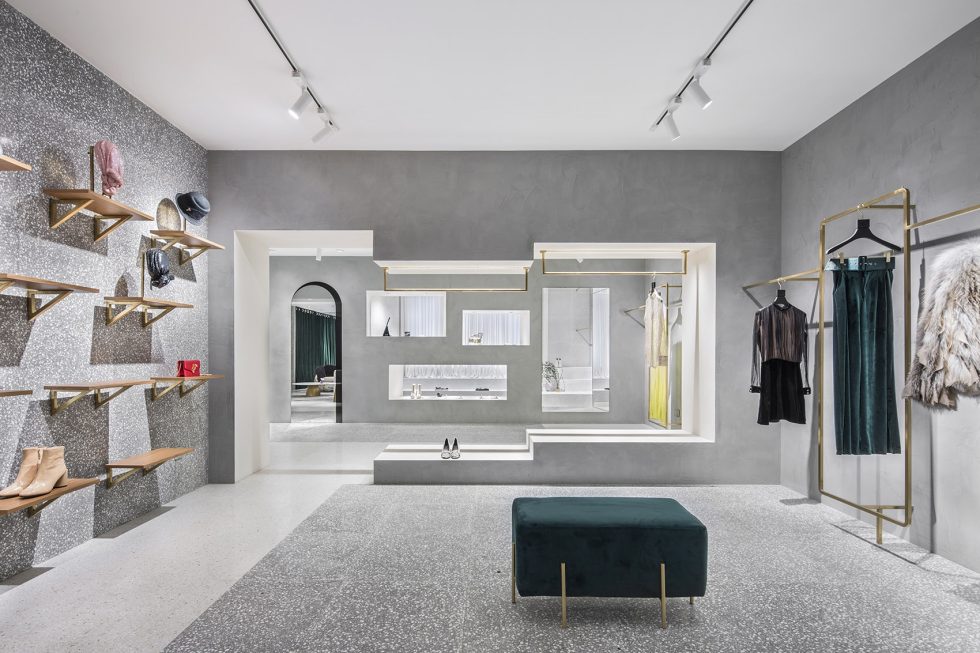 深圳市寶安中心城o.t.s時(shí)尚買手店店裝修設(shè)計(jì)新品展示區(qū) 深圳市寶安中心城o.t.s時(shí)尚買手店店裝修設(shè)計(jì)新品展示區(qū)