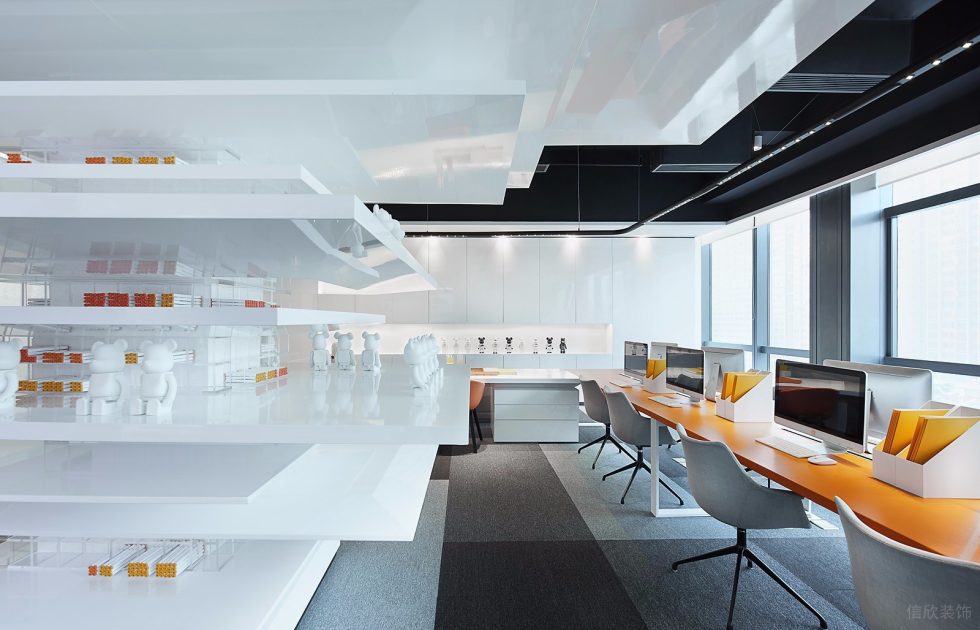 深圳福田萬科濱海云中心150平方米現(xiàn)代主義極簡風辦公室裝修案例地面鋪設 深圳福田萬科濱海云中心150平方米現(xiàn)代主義極簡風辦公室裝修案例地面鋪設