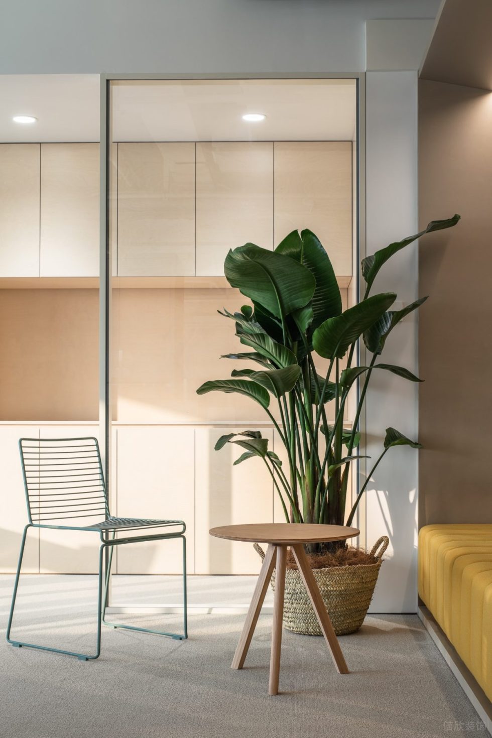 深圳羅湖區(qū)集浩大廈辦公室裝修 休閑一角