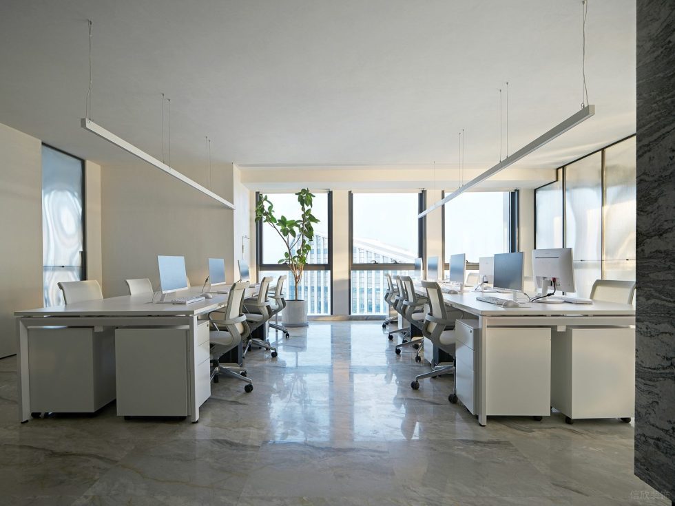 京基濱河時代大廈現(xiàn)代簡約風(fēng)辦公室裝修案例 辦公區(qū)