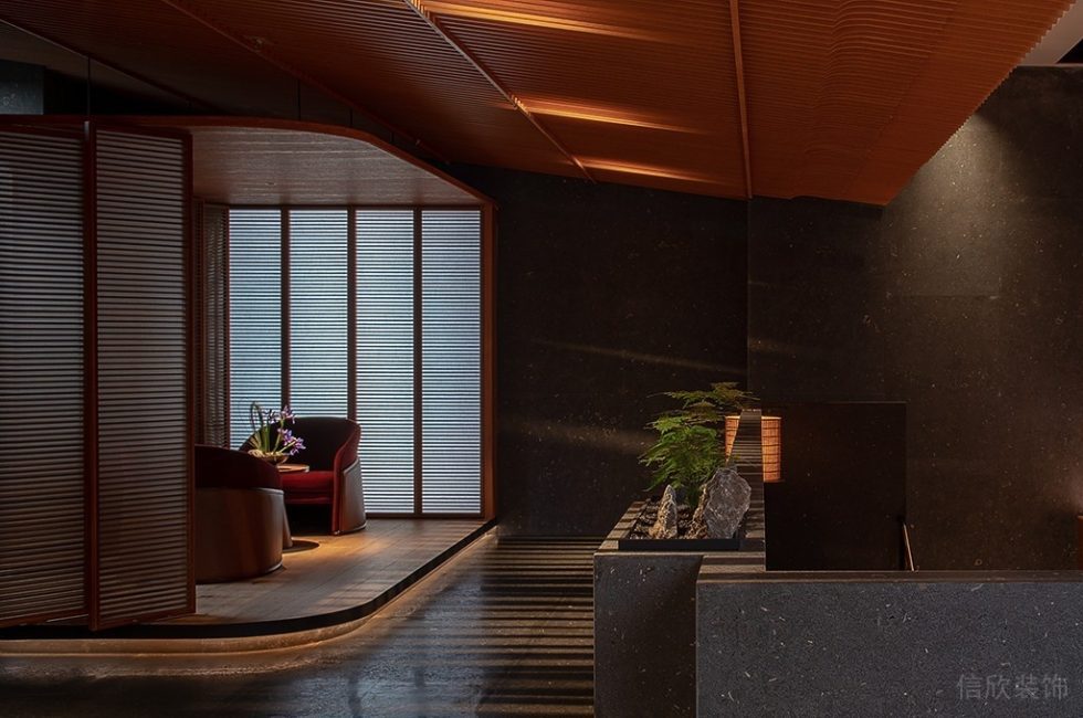 深圳寶安區(qū)中式典雅高級餐廳橘黃色私人用餐區(qū)裝修設計