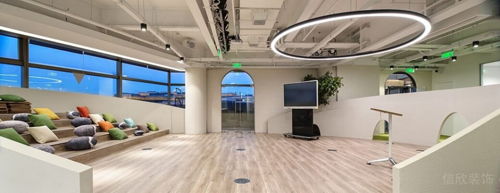 深圳龍崗山海商業廣場工業現代風設計特色辦公室裝修案例階梯式休閑廳地面鋪貼 深圳龍崗山海商業廣場工業現代風設計特色辦公室裝修案例階梯式休閑廳地面鋪貼