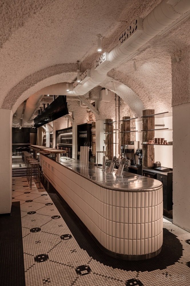 工業風格餐廳吧臺馬賽克地面裝修效果圖