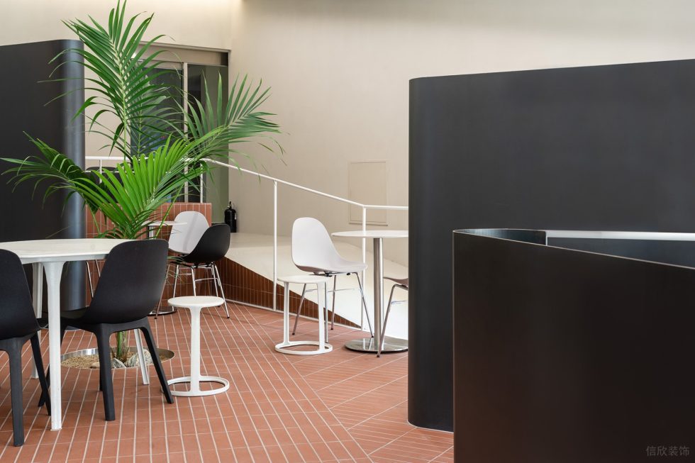 深圳南山區(qū)極簡風(fēng)咖啡廳散座區(qū)設(shè)計(jì)裝修