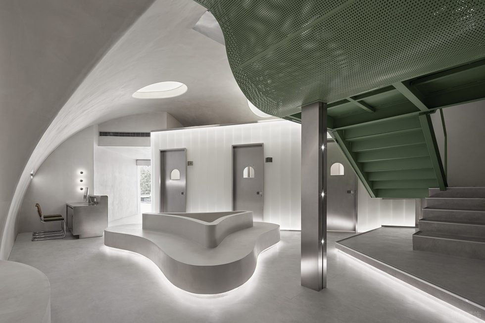 深圳市龍崗區龍崗中心城春田寵物醫院裝修設計-白灰半圓弧頂面大廳二 深圳市龍崗區龍崗中心城春田寵物醫院裝修設計-白灰半圓弧頂面大廳二