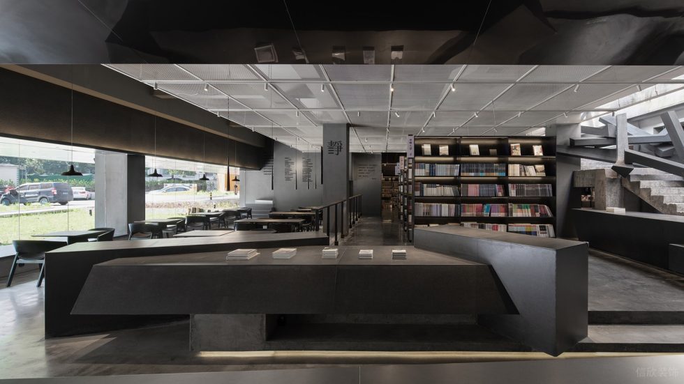 深圳市羅湖區(qū)翠竹止間麓山南現(xiàn)代風(fēng)書(shū)店裝修設(shè)計(jì)實(shí)景圖-幾何藝術(shù)展臺(tái) 深圳市羅湖區(qū)翠竹止間麓山南現(xiàn)代風(fēng)書(shū)店裝修設(shè)計(jì)實(shí)景圖-幾何藝術(shù)展臺(tái)