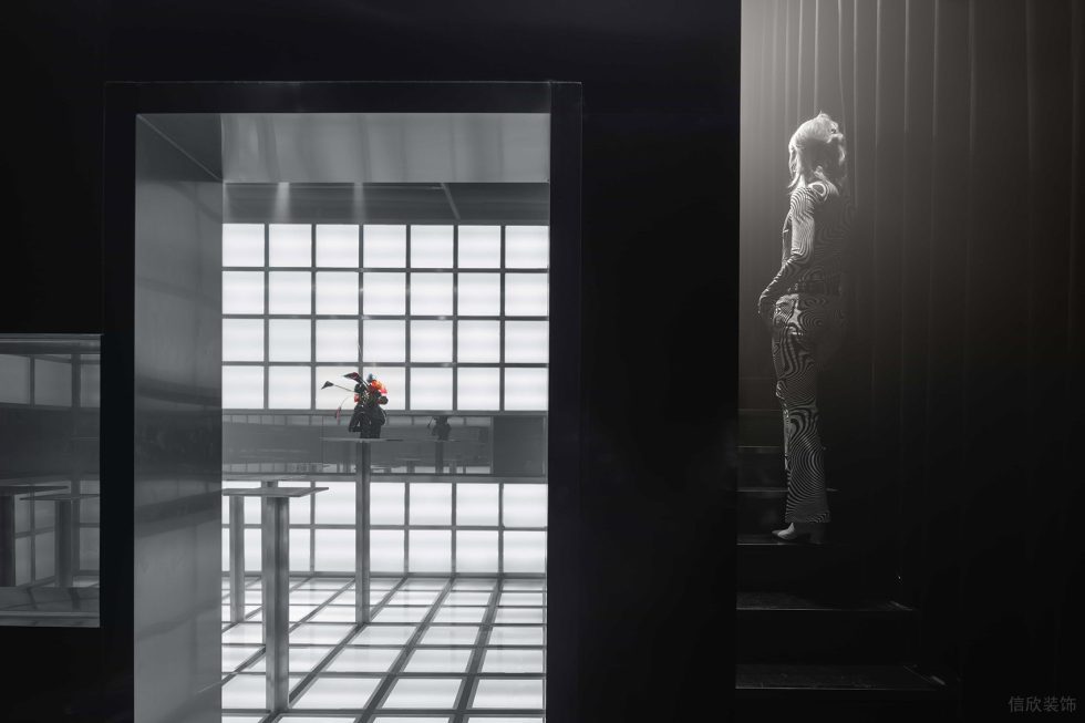 深圳市南山區(qū)南頭現(xiàn)代風(fēng)dresscode花卉概念店裝修設(shè)計-入戶 深圳市南山區(qū)南頭現(xiàn)代風(fēng)dresscode花卉概念店裝修設(shè)計-入戶