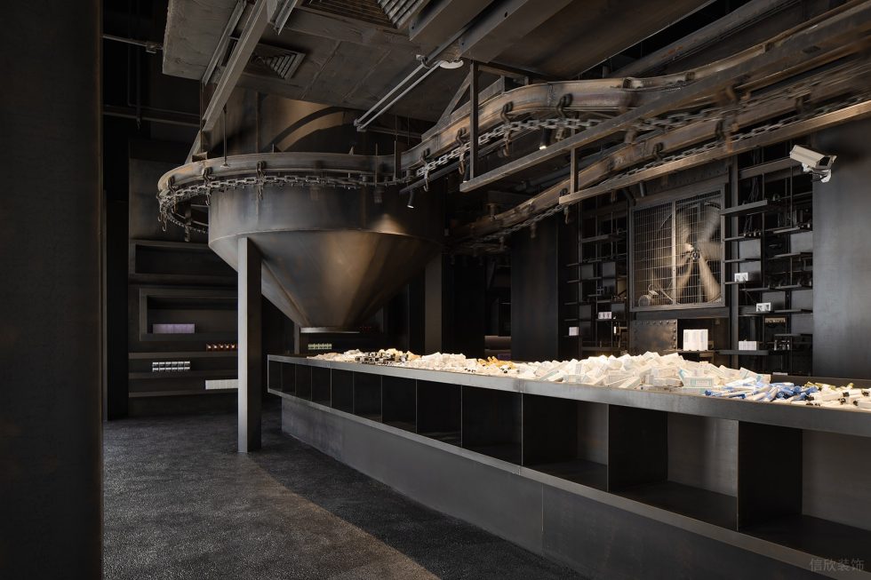 深圳市南山區南頭工業風化妝品店裝修設計-工業車間展臺 深圳市南山區南頭工業風化妝品店裝修設計-工業車間展臺