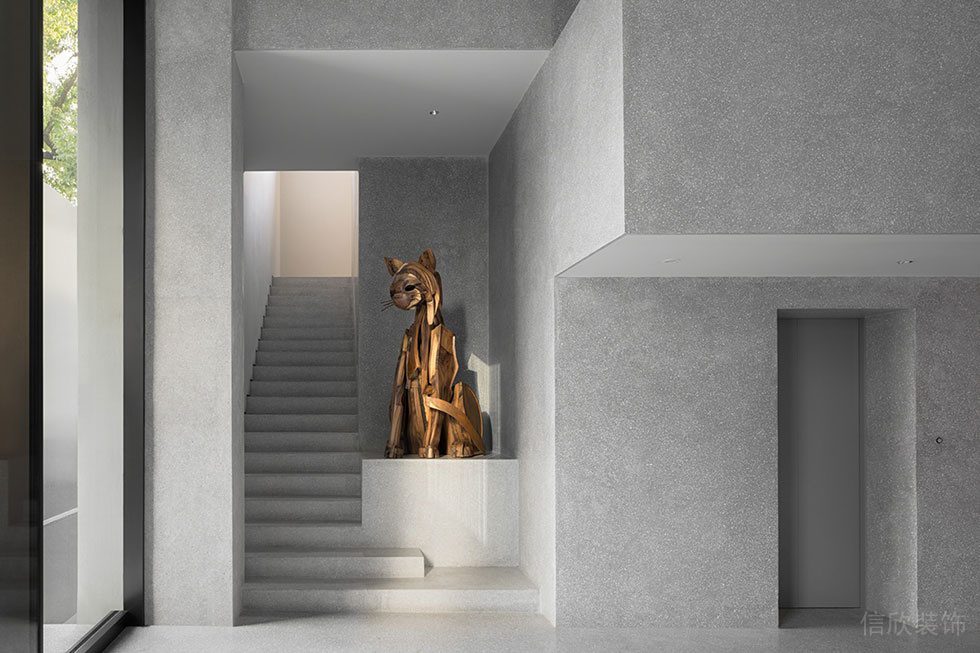 現代簡約時尚風格辦公室裝修設計方案 貓咪雕塑