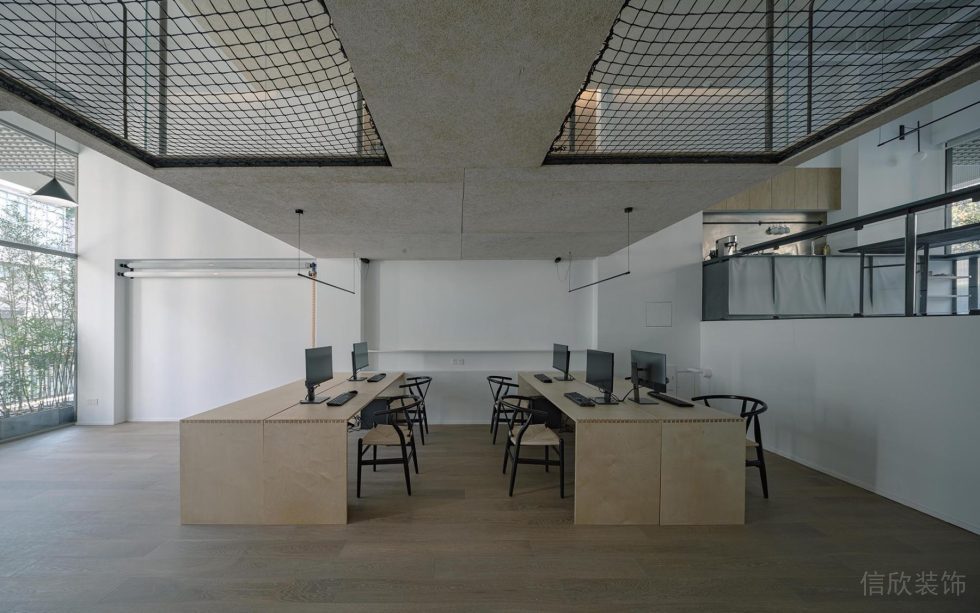壹海城公司簡約風(fēng)loft辦公室裝修案例 一層公共辦公區(qū)